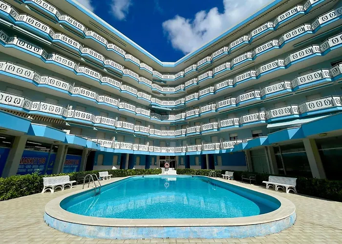 Colorful With Shared Pool Apartamento Porto Santa Margherita