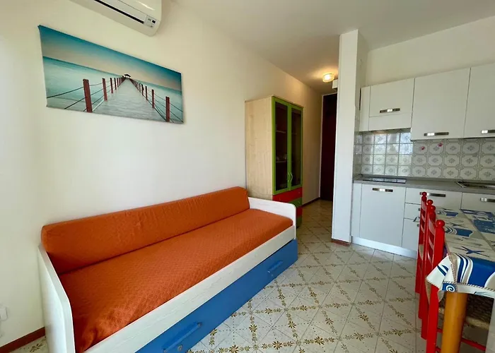 Colorful With Shared Pool Apartamento